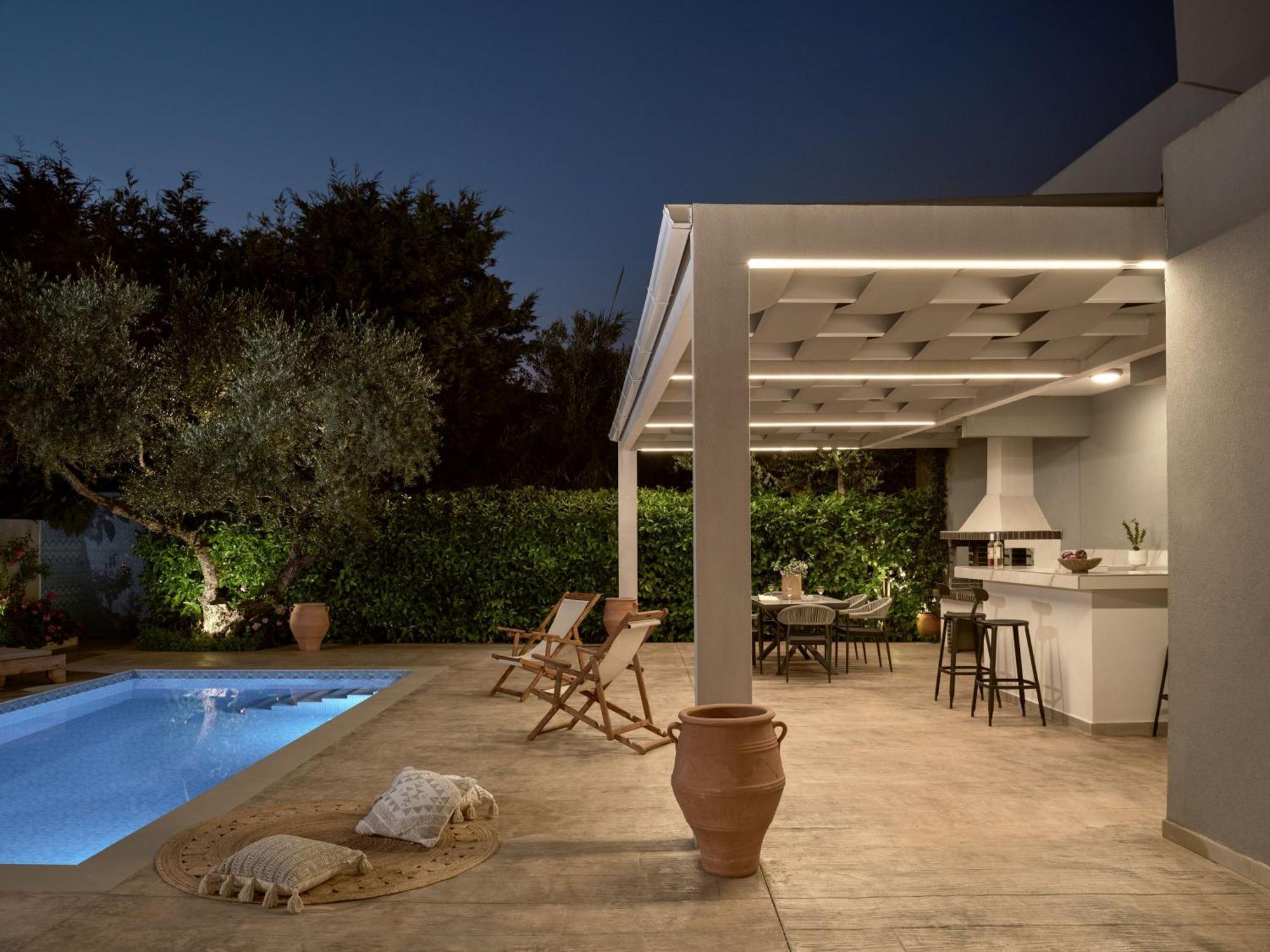 Jasmine Suites With Private Pool 蒂锡利维 外观 照片