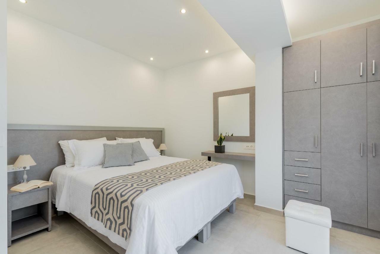 Jasmine Suites With Private Pool 蒂锡利维 外观 照片